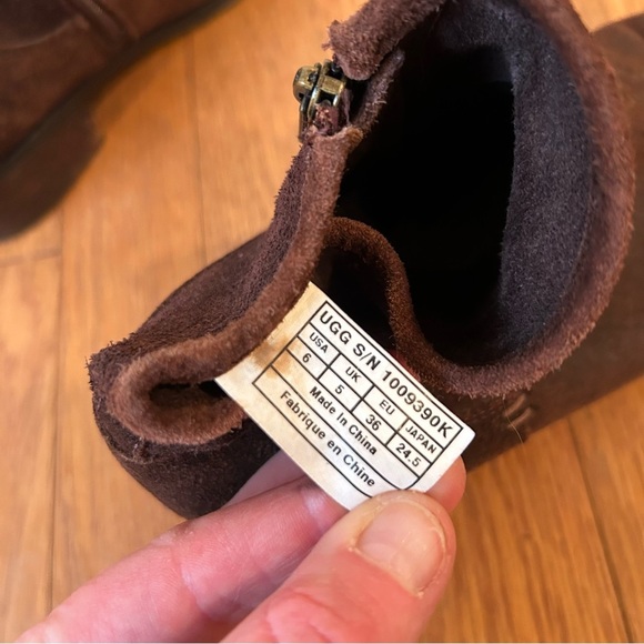 UGG Australia Zip Up Brown Suede Leather Chelsea Ankle Boots Women’s Size 6 - Picture 6 of 6